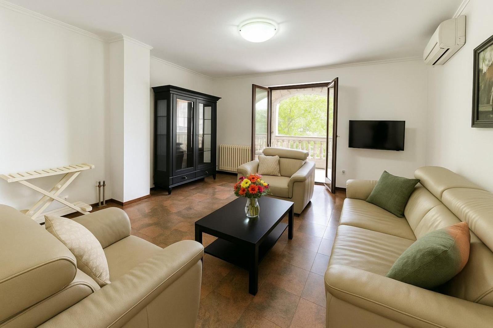 Apartments Villa Mirjana 布德瓦 外观 照片
